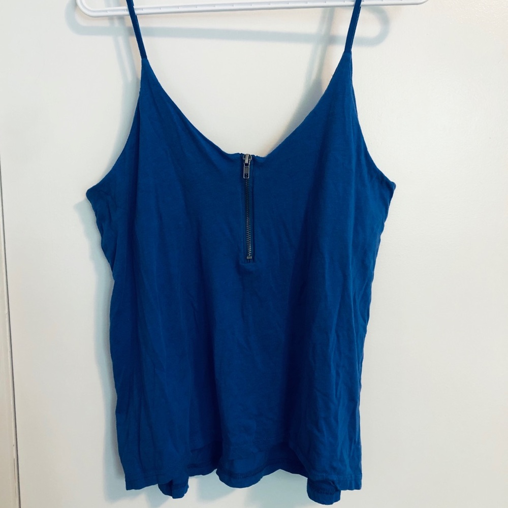 Blue tank top with zipper in front